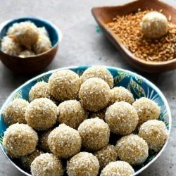 Coconut Sesame Laddu 1 Coconut Sesame Laddi